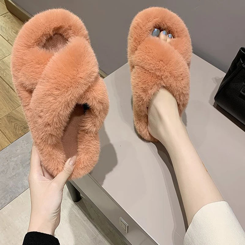 2020 Winter Women Slippers Faux Fur Fully Wrapped Sole Vamp Furry Slippers Black Female Warm Flats Large Size Slides Cozy Home