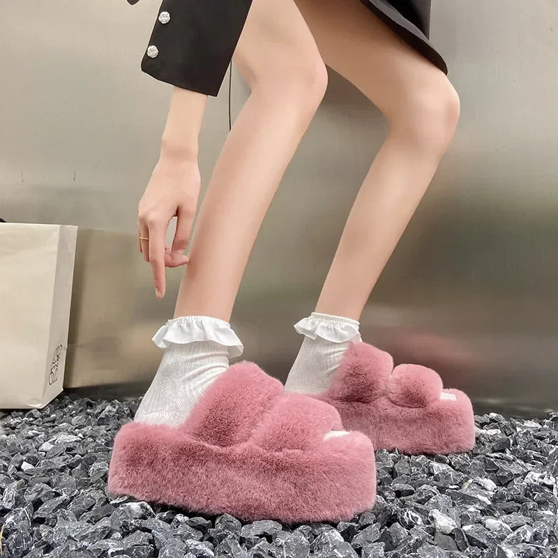 Comfortable and Warm Indoor Slippers Fashion Women Shoes Velvet Flat Bottom Luxe Ladies Slipper 2023