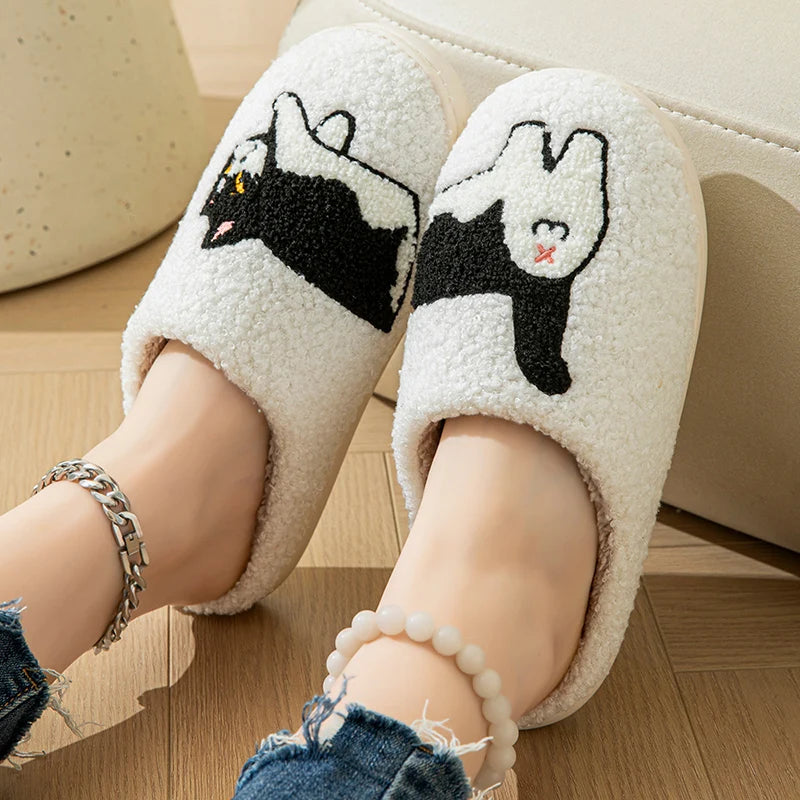 Cartoon Cat Puppy Embroidered Home Slippers Women 2024 Winter Closed Toe Cotton Slippers Woman Non Slip Flat Heels Indoor Shoes