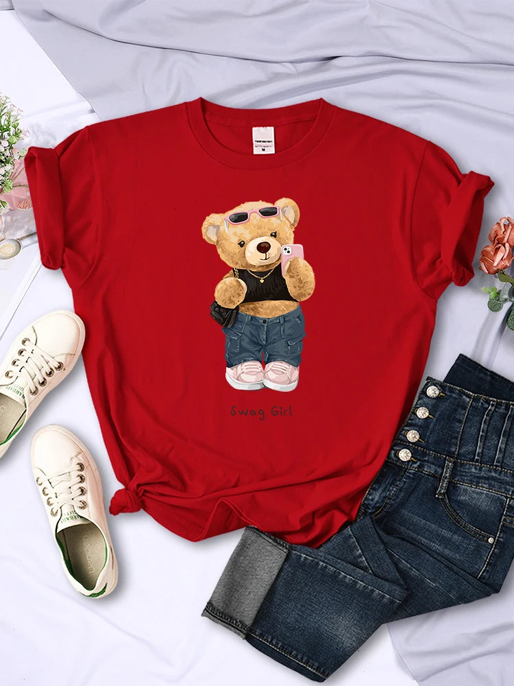 Street Teddy Bear Selfie Swag Girl Funny Printed T-Shirts Women Personality Hip Hop Short Sleeve Summer Breathable Tee Clothing